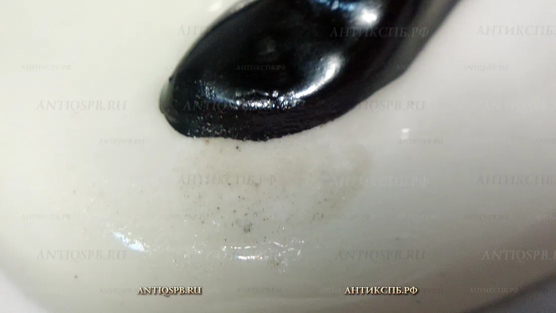 Статуэтка фарфоровая "Олег Попов с петухом". Артель "Прогресс". СССР. Вт. пол. ХХ века. №20780